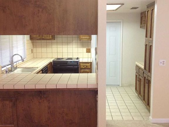 5th image of 1551 Rose Ave
