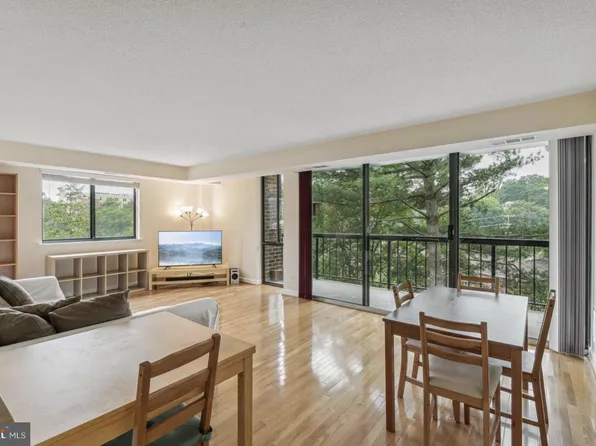 1401 N Rhodes St APT 406, Arlington, VA 22209