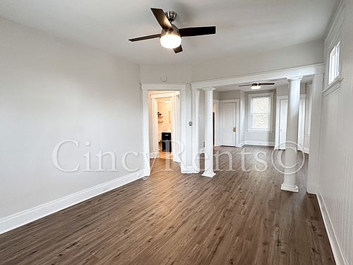 5th image of 3727 Floral Ave
