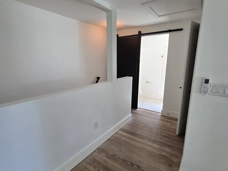 1401 Charles St #B — Photo 14