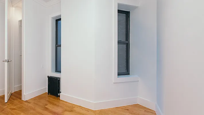 Rented by Nooklyn NYC LLC | media 23