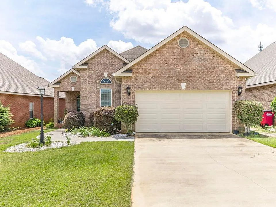 504 Eagle Springs Dr