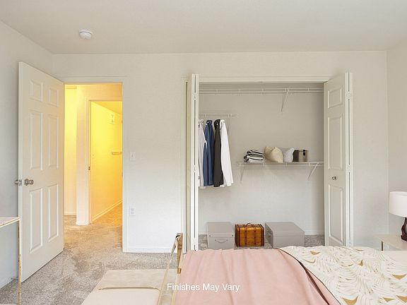 3rd image of 10341 Westlake Cir #1207