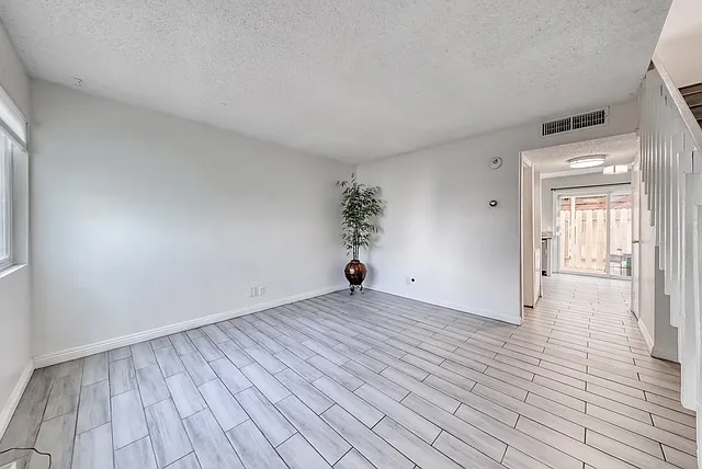 4770 Topaz St — Photo 2
