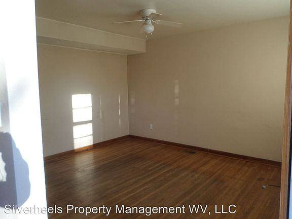 3rd image of 2309 Covert St