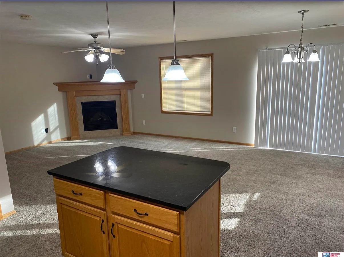 3 bed, 1589 sqft, $1,795 — Photo 4