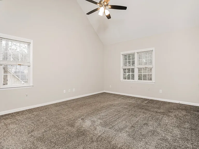 1204 Cleason Ct — Photo 12