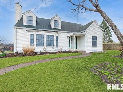 801 10th Ave, Fulton, IL, 61252