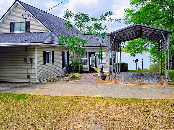 3rd image of 3628 Seminole Ln