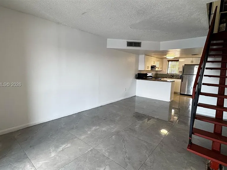 5530 W 26th Ct #210 — Photo 16