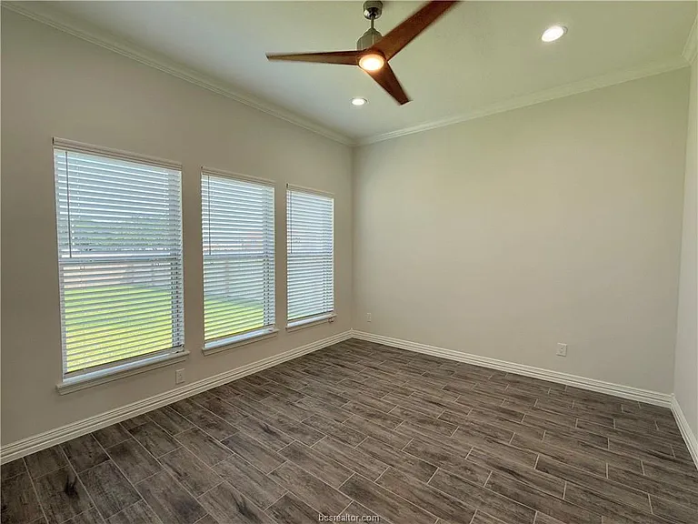 4205 Skylar Dr — Photo 12