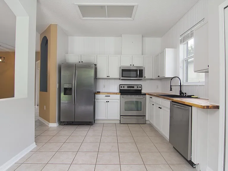 9320 Monterey Bay Dr — Photo 6