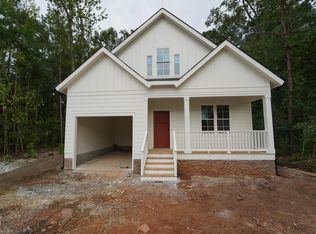 209 W Franklin St, Zebulon, NC 27597