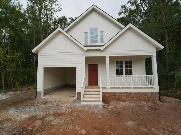 209 W Franklin St, Zebulon, NC 27597
