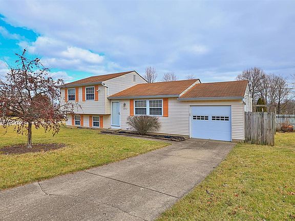 2nd image of 12092 Birchhill Dr