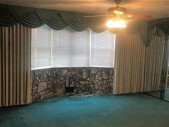 5th image of 87 Ainsworth Ave