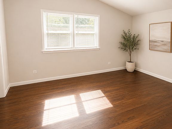 4th image of 1731 N Linden Ave