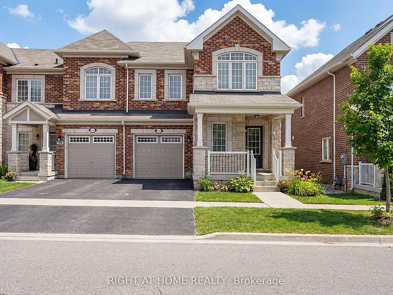 1235 Mulroney Hts — Photo 2