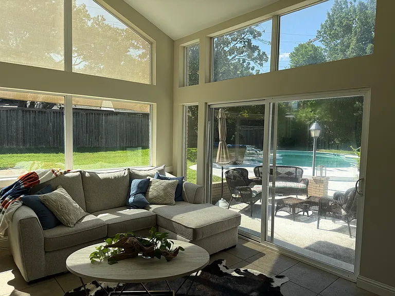 11333 Strait Ln — Photo 2