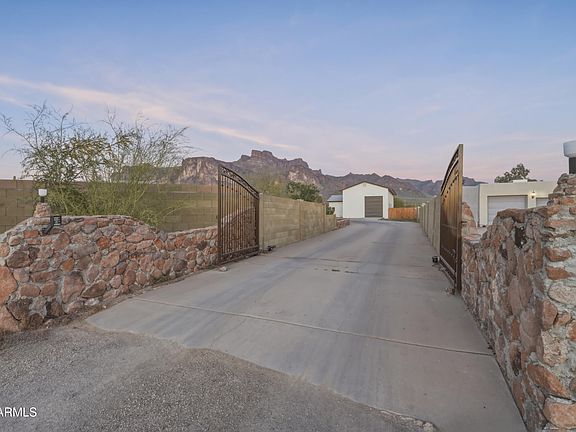 2nd image of 661 N AL SIEBER Road