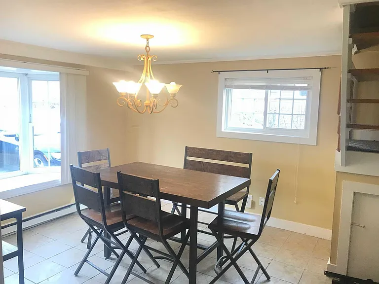 39 Annandale Rd #H — Photo 8