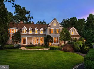 102 Springhouse Ln, Newtown Square, PA 19073