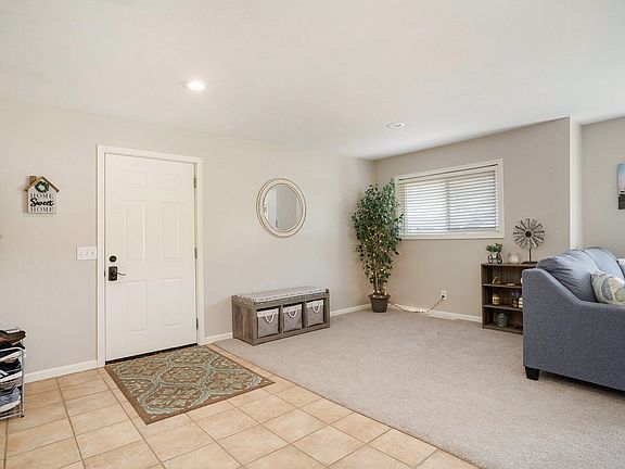 4th image of 5280 Hillview Dr