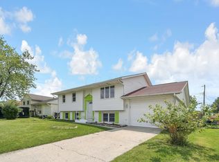 3171 Chelford Dr, Columbus, OH 43219