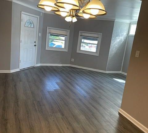 5th image of 8921-25 Frankford Ave #1