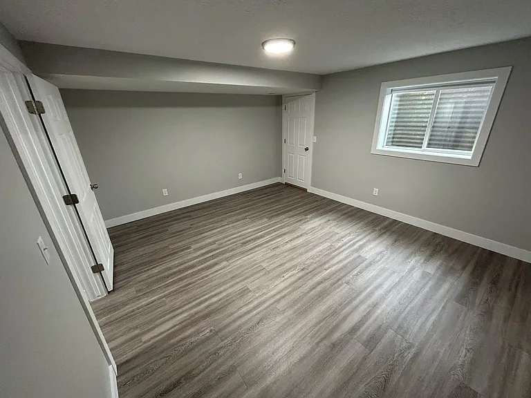 722 N 400 W #4 — Photo 13