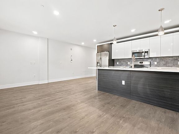 5th image of 62 69th St APT 210