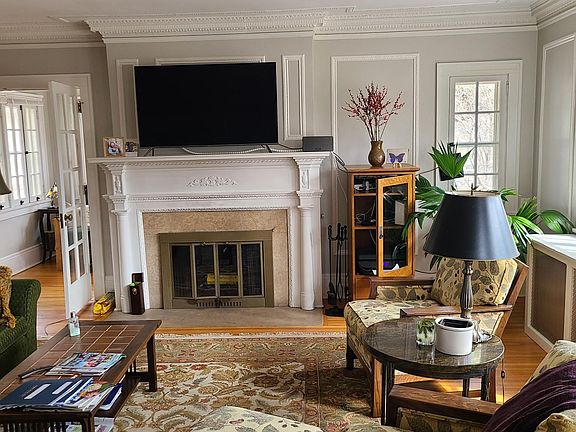 5th image of 1509 Summit Ave #2
