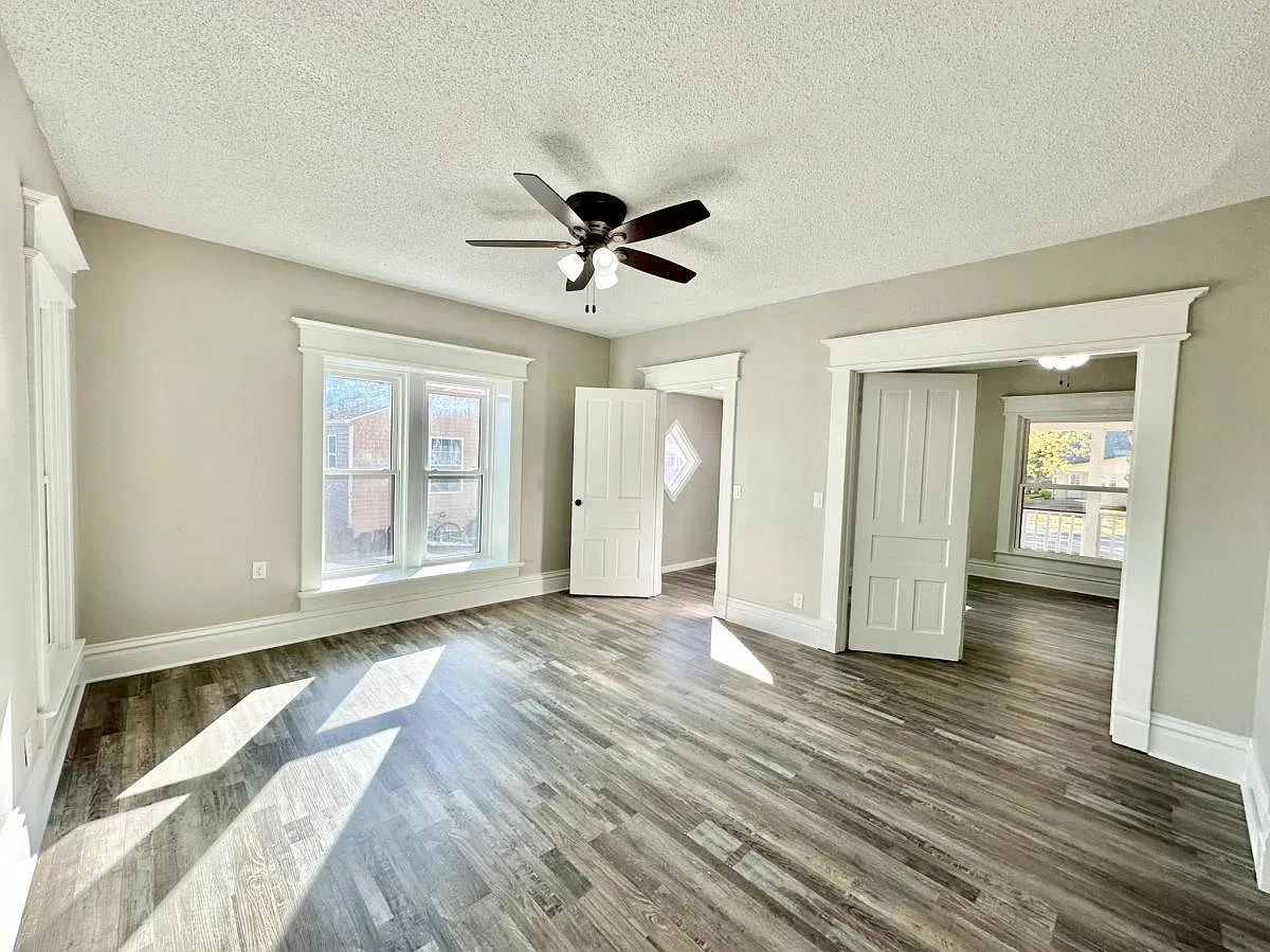 3 bed, 1493 sqft, $1,799 — Photo 2