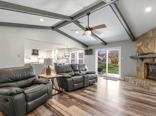 18 Spencers Xing, Saint Peters, MO