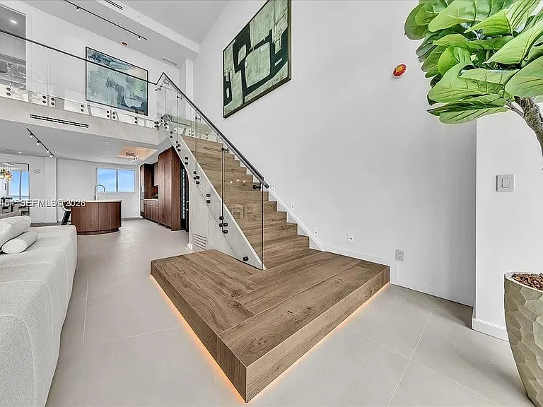888 Biscayne Blvd #5704 — Photo 9