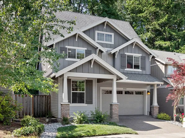 9548 NW Harvest Hill Dr, Portland, OR 97229