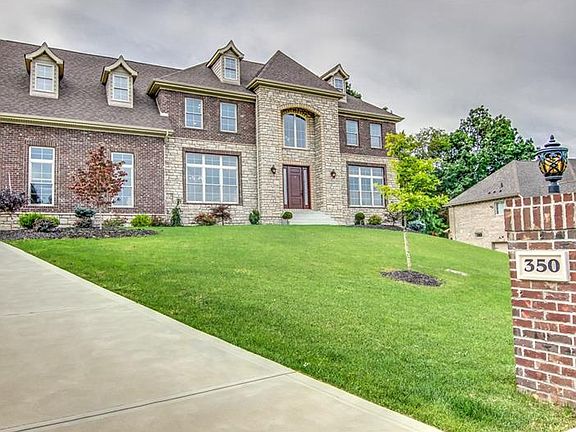 3rd image of 350 Buckingham Dr