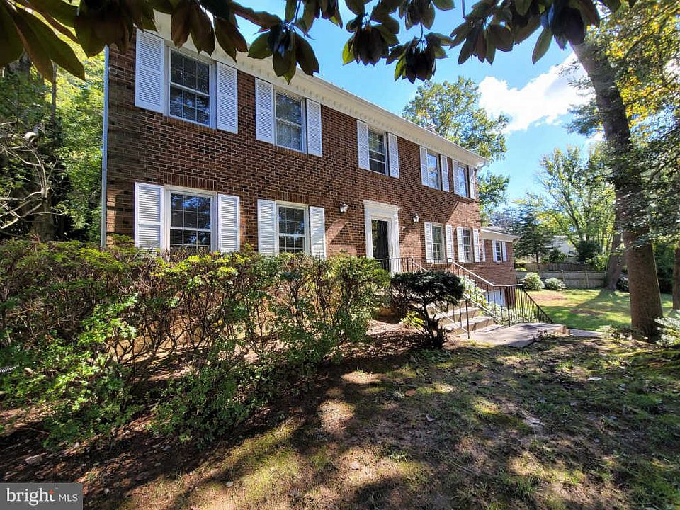 1st image of 8440 Chapelwood Ct