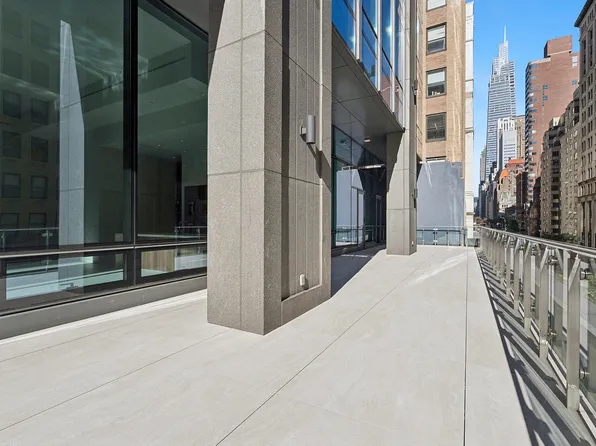 172 Madison Avenue image 10 of 24