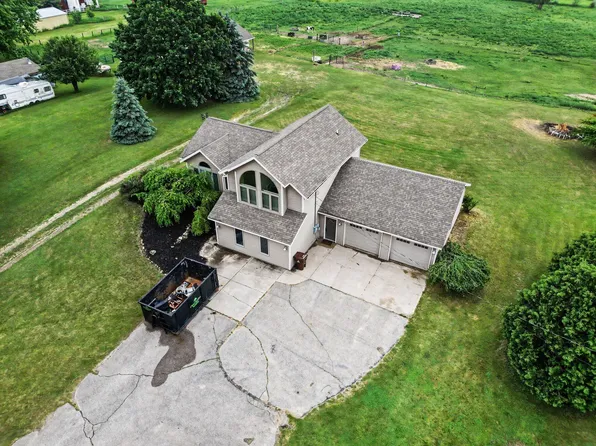 15530 Snauble Ave NE, Cedar Springs, MI 49319