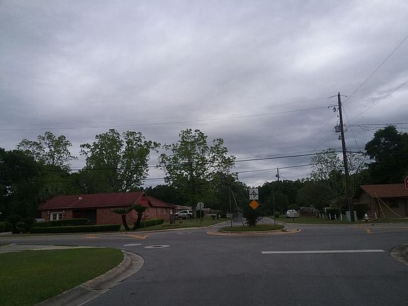 4th image of 6145 Luther St