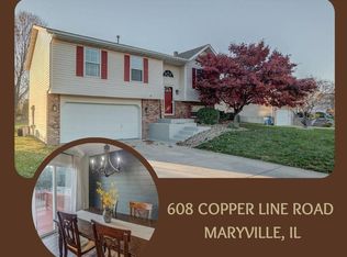 608 Copper Line Rd, Maryville, IL 62062