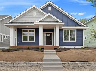 15571 Duck Trail Ln, Apple Valley, MN 55124