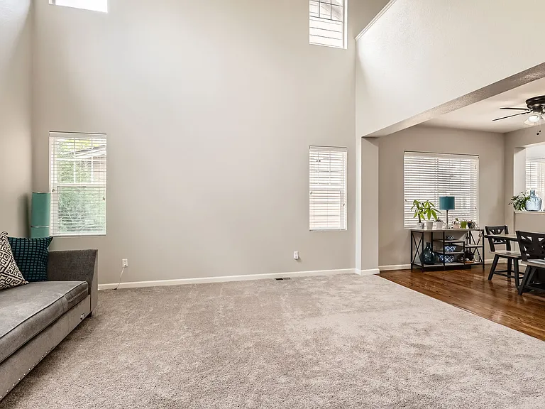 12125 Helena St — Photo 15