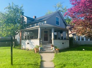 100 Rankin St, Porter, IN 46304