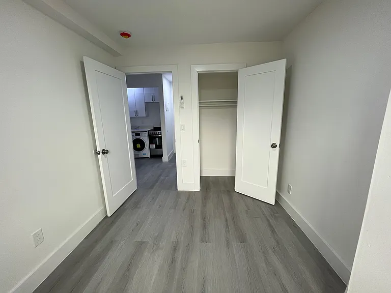300 E 96th St #2A — Photo 7