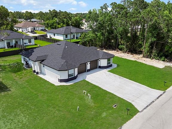 3rd image of 4800 Nelson Dr