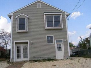 93 Baltic Ave, Waretown, NJ 08758