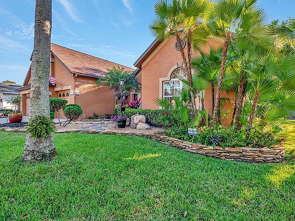 LOW MAINTENCE LAND SCAPING