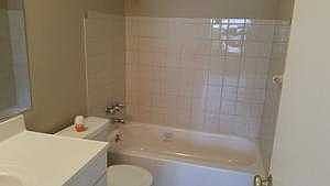 bath b